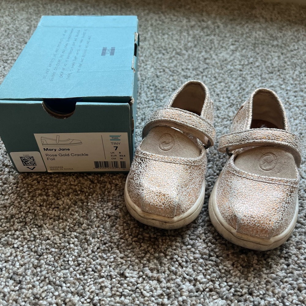 Toddler Girl (7) Mary Jane Toms